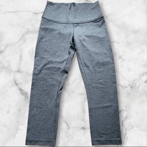 Lululemon Size 6 Wunder Under 20" Gray